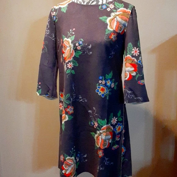 Anthropologie⚘Absolutely Stunning Dress⚘Excellent Condition SOLD - Picture 3 of 10